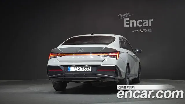 Hyundai Avante — Фото автомобиля 4