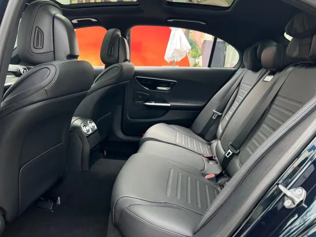 Mercedes-Benz C-Class — Фото автомобиля 14