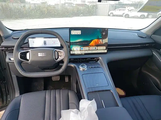 Geely Galaxy E5 — Фото автомобиля 9