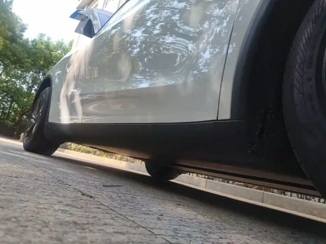 Tesla Model Y — Фото автомобиля 20