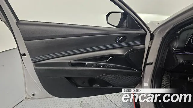 Hyundai Avante — Фото автомобиля 13