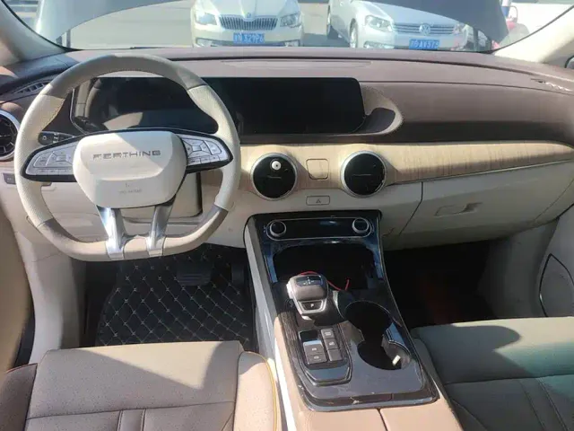 Forthing Yacht — Фото автомобиля 12