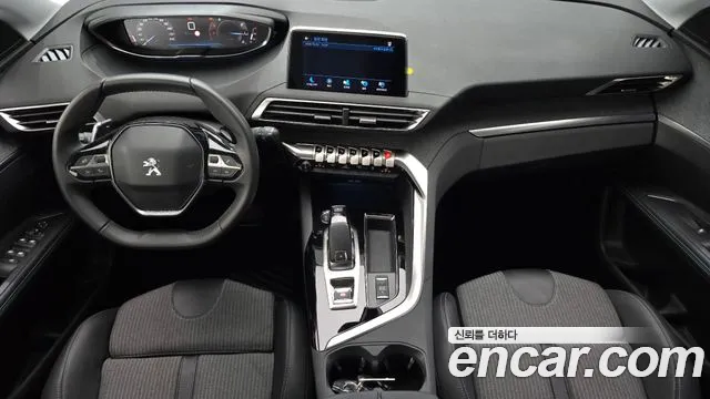 Peugeot 5008 2nd Gen — Фото автомобиля 10