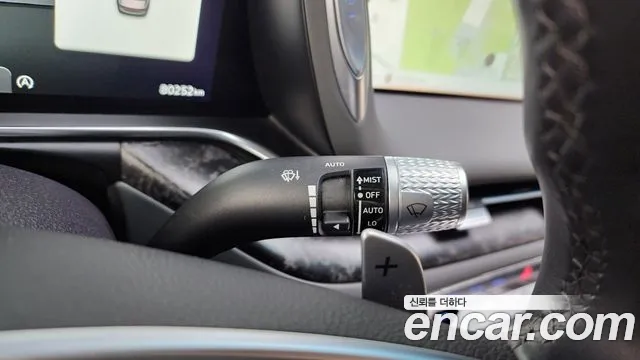 Genesis G90 Бензин 3.5 турбо AWD — Фото автомобиля 18