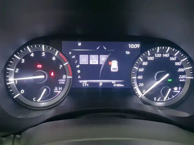 Toyota Highlander — Фото автомобиля 11