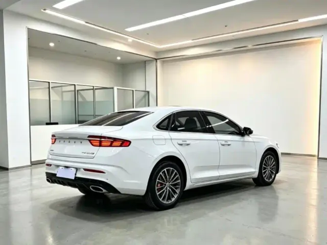 Geely Xingrui — Фото автомобиля 7