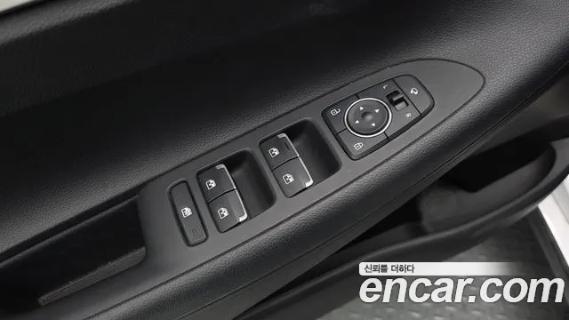 Hyundai Grandeur (New) Hybrid — Фото автомобиля 18