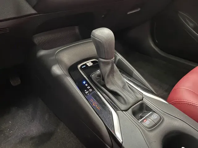 Toyota Corolla — Фото автомобиля 8