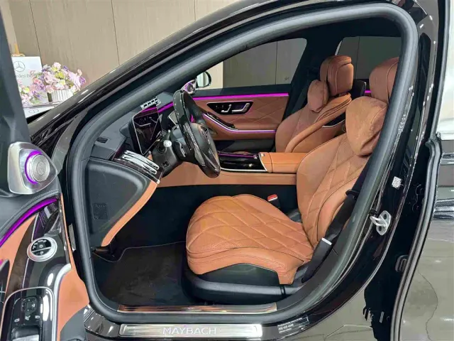 Mercedes-Benz Maybach S-Class — Фото автомобиля 21