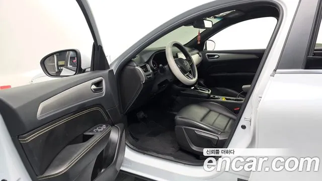 Renault Korea XM3 — Фото автомобиля 15