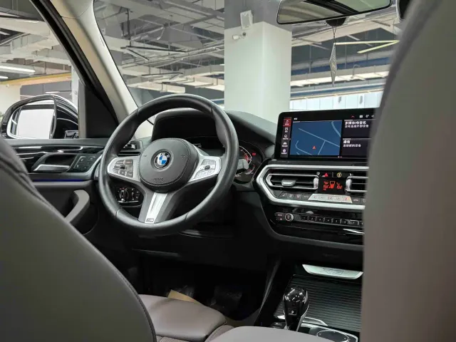 BMW X3 — Фото автомобиля 21