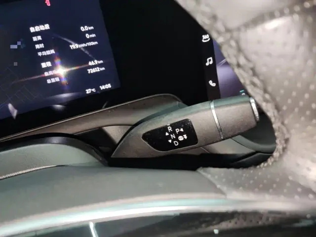 Xpeng P7 — Фото автомобиля 13