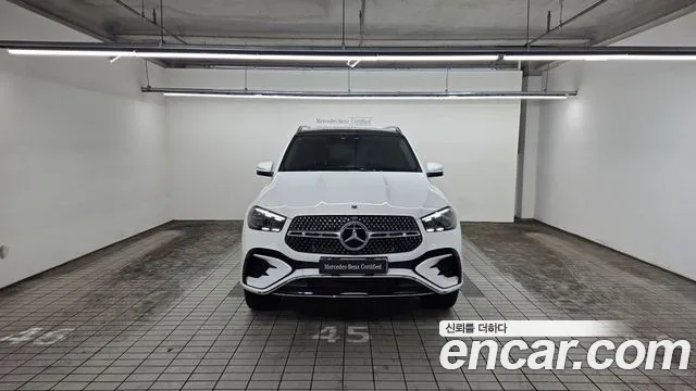 Mercedes-Benz GLE-Class — Фото автомобиля 3