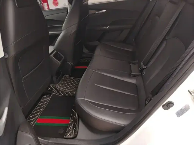 Changan Lamore — Фото автомобиля 16