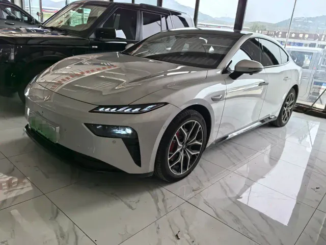 Фотография автомобиля — Dongfeng eπ 007