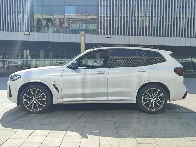 BMW X3 — Фото автомобиля 4