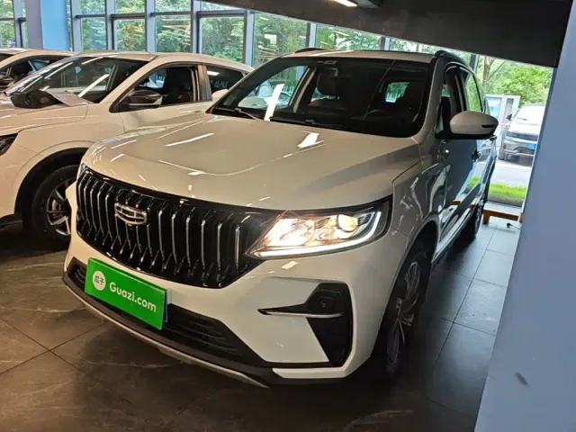 Фотография автомобиля — Geely Vision X6