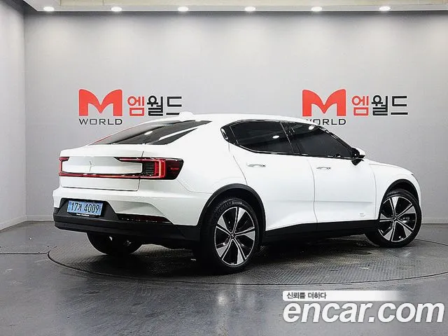 Polestar 2 — Фото автомобиля 2