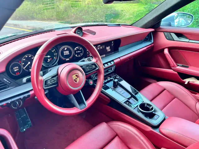 Porsche 911 — Фото автомобиля 8