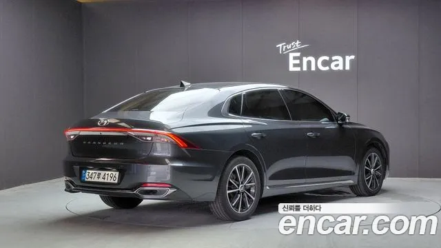 Hyundai Grandeur Новый Grandeur IG — Фото автомобиля 2