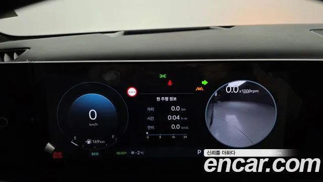 Hyundai Santafe — Фото автомобиля 8