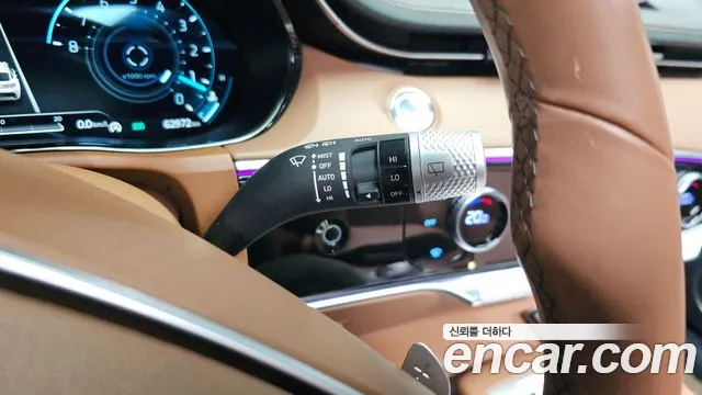 Genesis GV70 — Фото автомобиля 22
