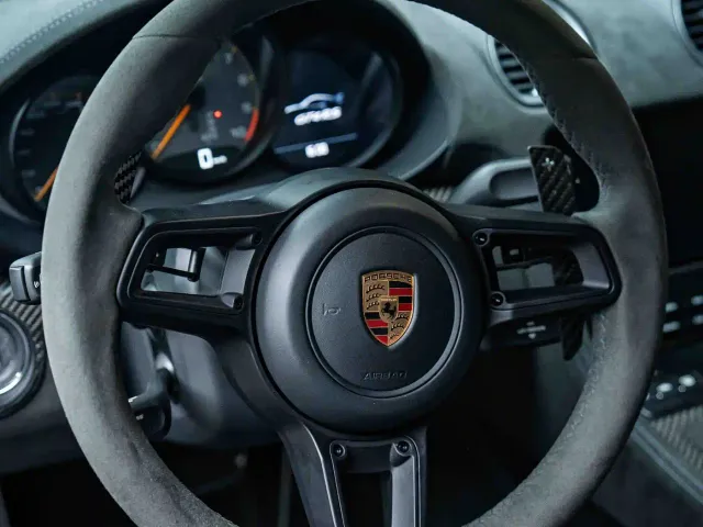 Porsche 718 — Фото автомобиля 13
