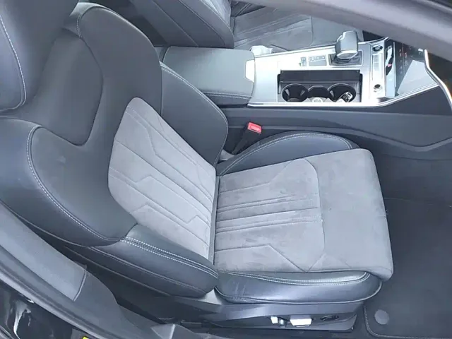 Audi A6L — Фото автомобиля 19