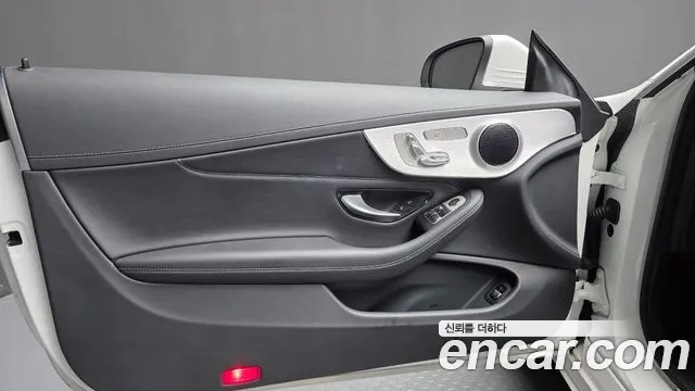 Mercedes-Benz C-Class — Фото автомобиля 23