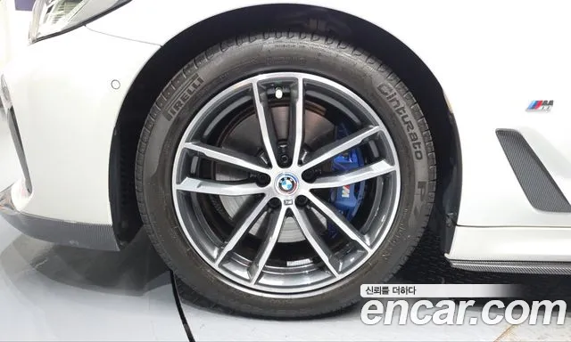 BMW 5 Series G30 — Фото автомобиля 5