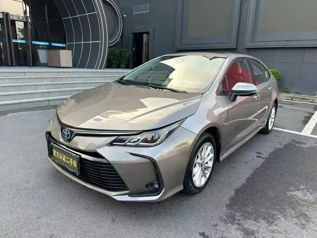 Фотография автомобиля — Toyota Corolla