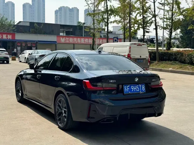 BMW 3 Series — Фото автомобиля 12