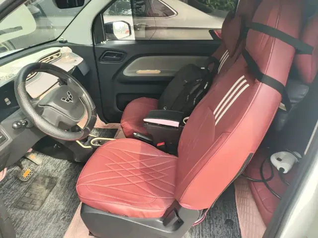 Wuling Hongguang Mini EV — Фото автомобиля 14