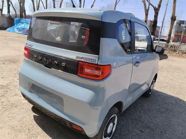 Wuling Hongguang Mini EV — Фото автомобиля 6