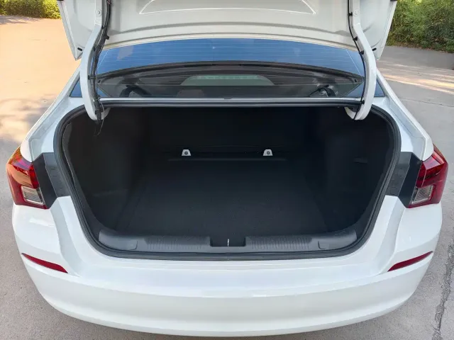 Buick Excelle 2020 15N CVT Elite — Фото автомобиля 13
