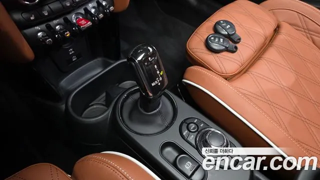MINI Cooper — Фото автомобиля 8