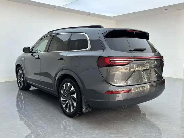 Aito M7 — Фото автомобиля 13