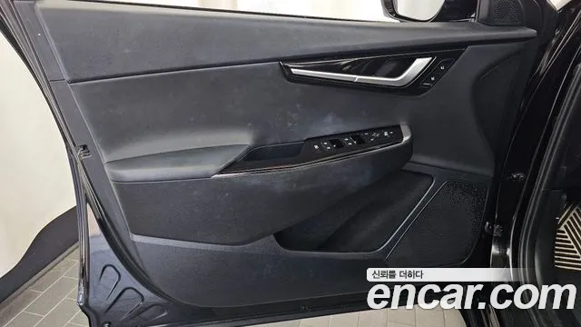 Kia EV6 — Фото автомобиля 13