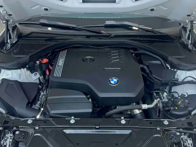BMW 3 Series — Фото автомобиля 18