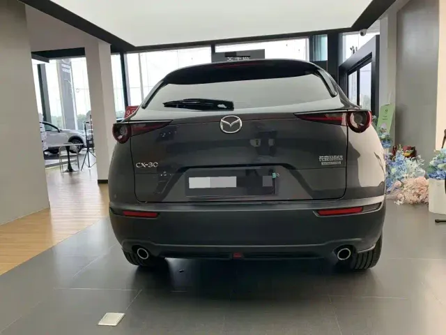 Mazda CX-30 — Фото автомобиля 8