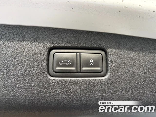 Genesis GV70 — Фото автомобиля 18
