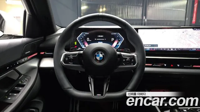 BMW 5-Series — Фото автомобиля 12