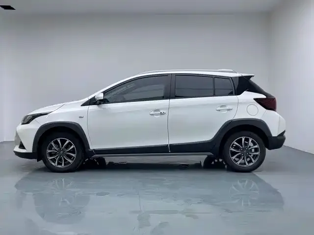 Toyota YARiS L Zhi Xuan — Фото автомобиля 7