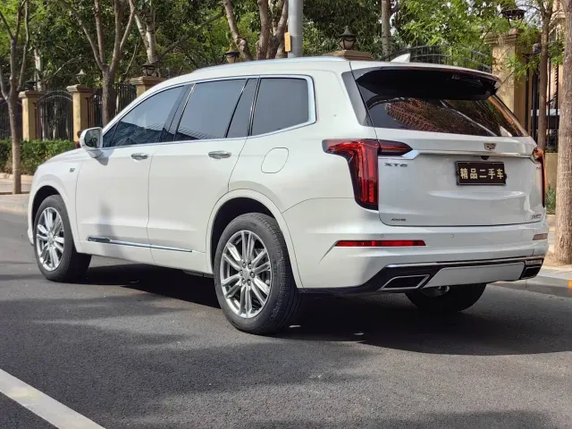 Cadillac XT6 — Фото автомобиля 28
