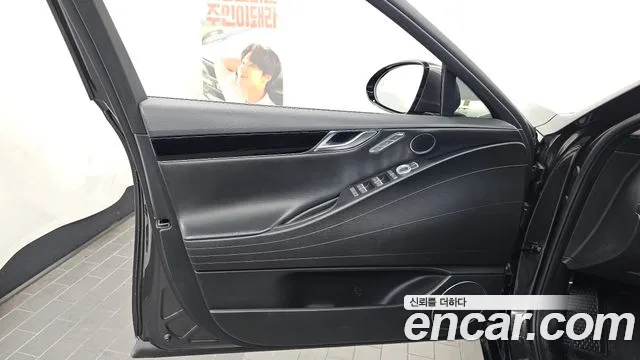 Genesis G80 Бензин 2.5 турбо AWD — Фото автомобиля 21