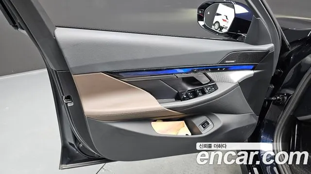 BMW 5 Series G60 — Фото автомобиля 24