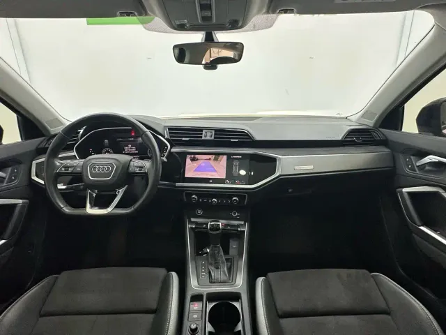 Audi Q3 — Фото автомобиля 12
