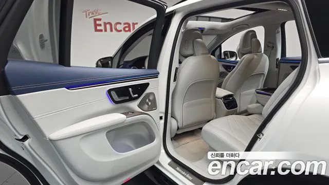 Mercedes-Benz EQS — Фото автомобиля 21