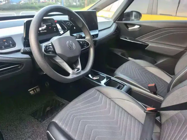 Volkswagen ID.3 — Фото автомобиля 4