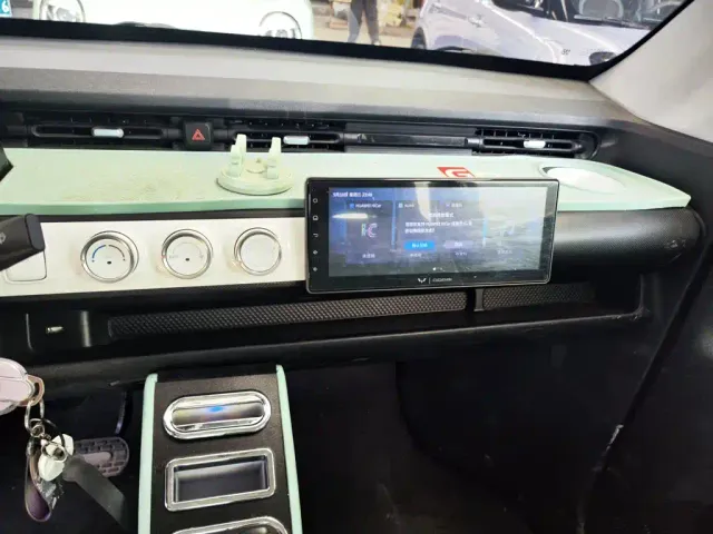 Wuling Hongguang Mini EV — Фото автомобиля 12